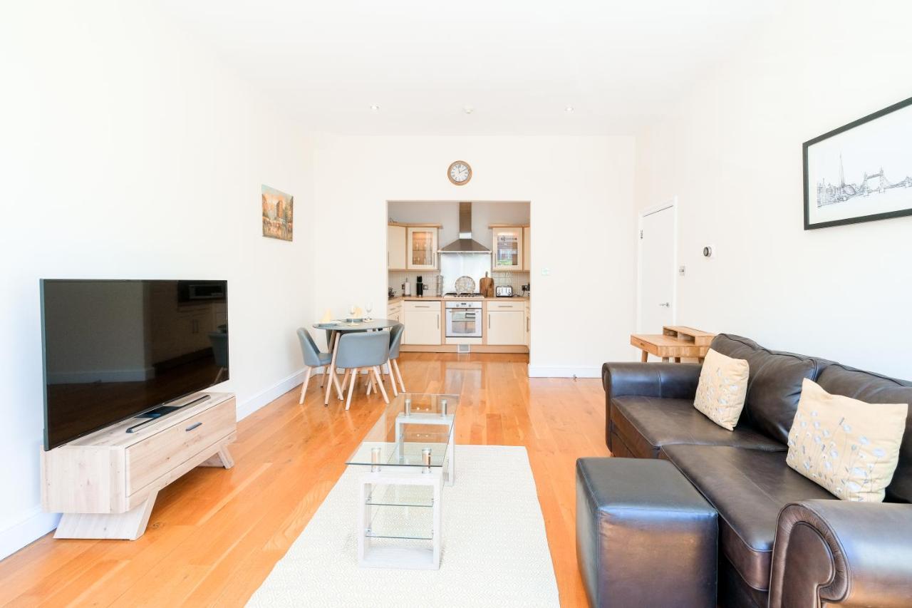 Ferienwohnung Lovely 2 Bed Flat In Canal Side Gated Development London Exterior foto